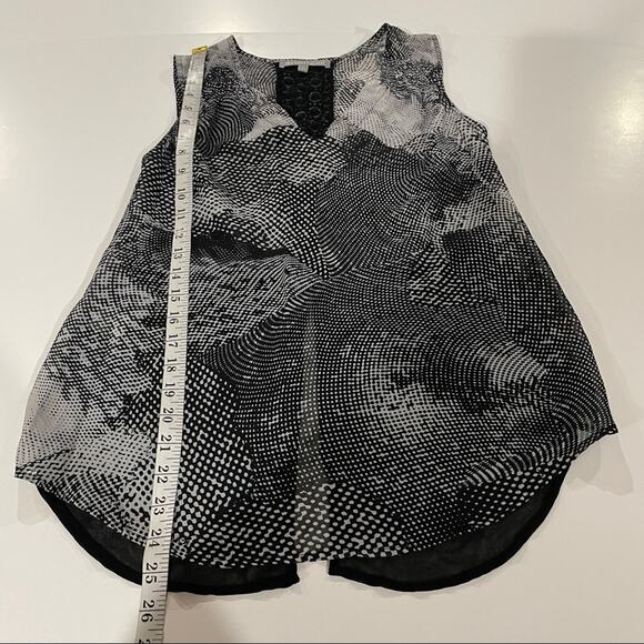 Daniel Rainn Gray & Black Abstract Print Lace Sleeveless Blouse Size S - Picture 9 of 9